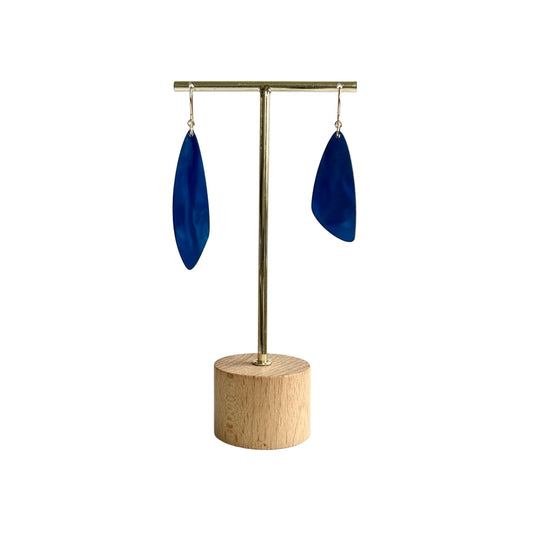 Mismatched Organic Drops